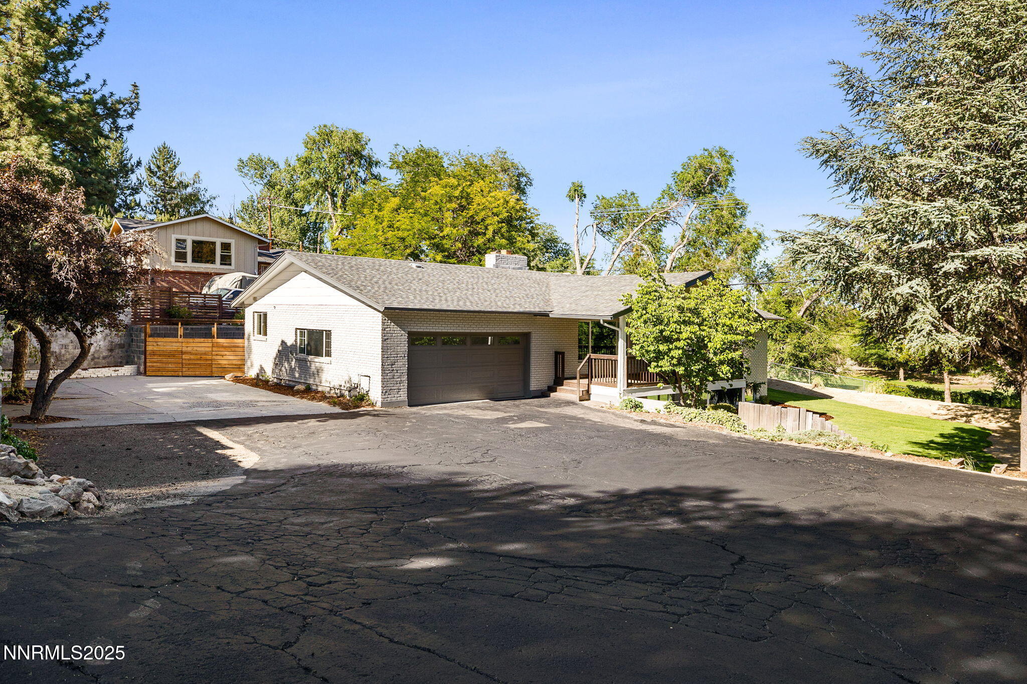 50 Moore Lane Reno, NV 89509 - Photo 4 of 51 2-web-or-mls-50 Moore-4
