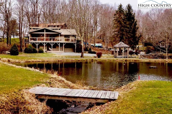 413 St Andrews Road Beech Mountain, NC 28604 - Photo 1 of 24 Gallery Image 1