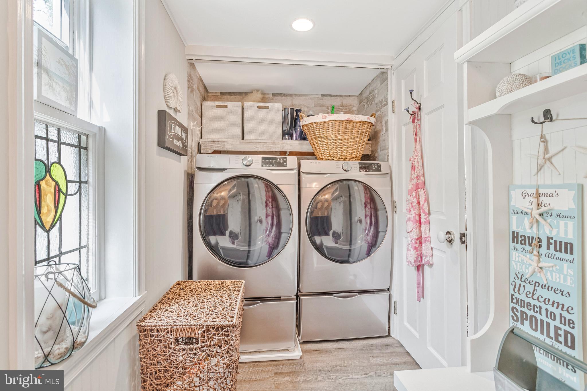 605 Barstow Road Prince Frederick, MD 20678 - Photo 20 of 57 a utility room with dryer and washer