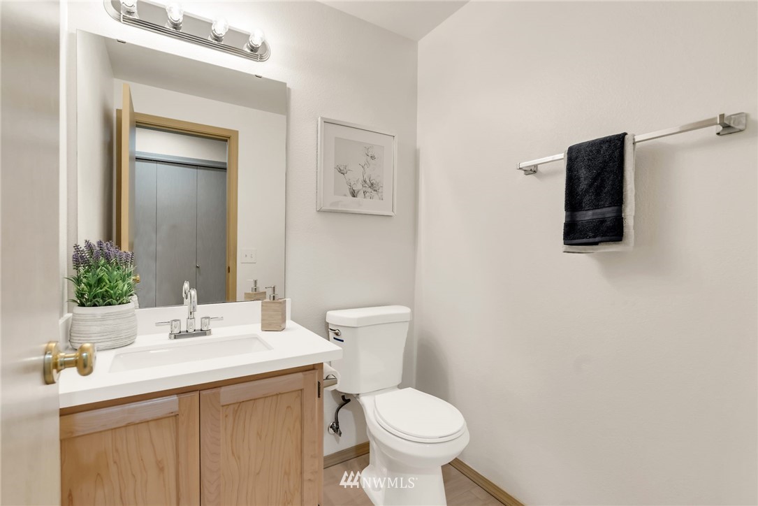 2101 Burnett Place South Renton, WA 98055 - Photo 11 of 25 Gallery Image 11