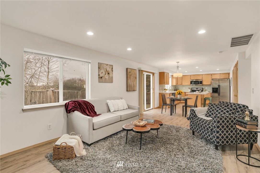2101 Burnett Place South Renton, WA 98055 - Photo 14 of 25 Gallery Image 14