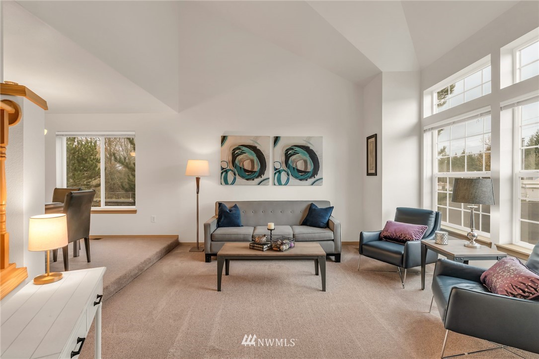 2101 Burnett Place South Renton, WA 98055 - Photo 6 of 25 Gallery Image 6