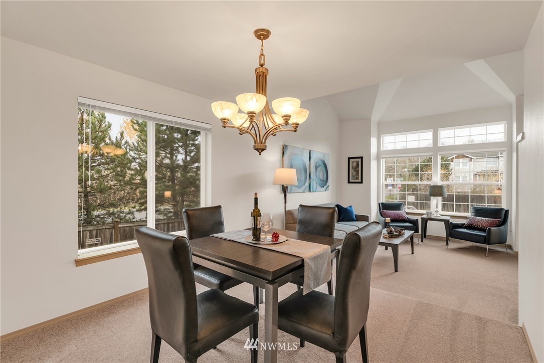2101 Burnett Place South Renton, WA 98055 - Photo 8 of 25 Gallery Image 8