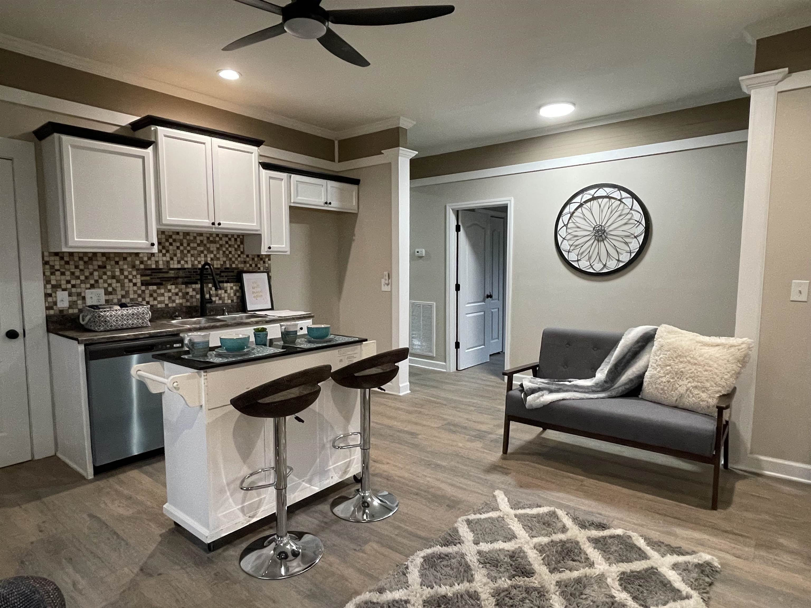 207 Elm Street Gaffney, SC 29340 - Photo 4 of 19 Gallery Image 4