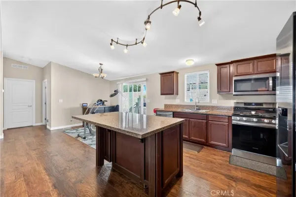 $260,000 | 15181 Van Buren, Unit 114, Riverside, CA 92504
