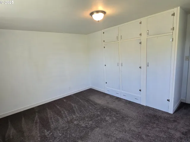 $295,000 | 3208 West 7th Street, The Dalles, OR 97058