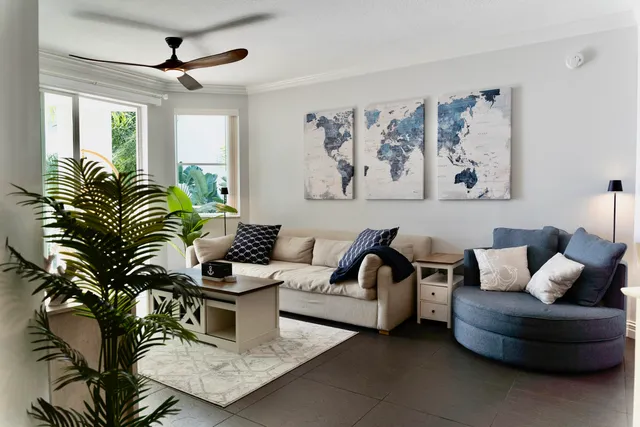 $5,250 | 815 Northwest Flagler Avenue, Unit 206, Stuart, FL 34994