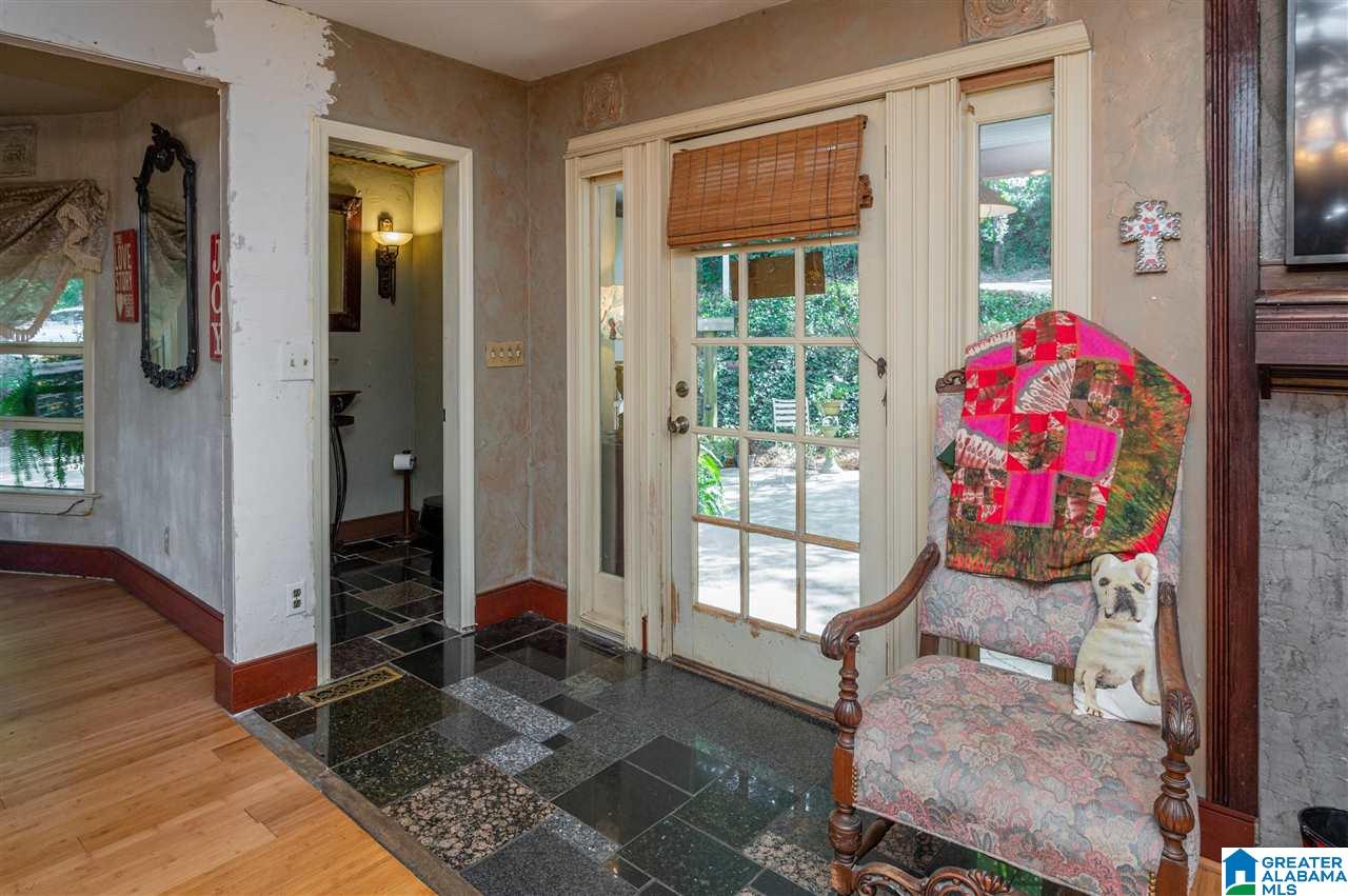 1714 Ridge Road Birmingham, AL 35209 - Photo 8 of 43