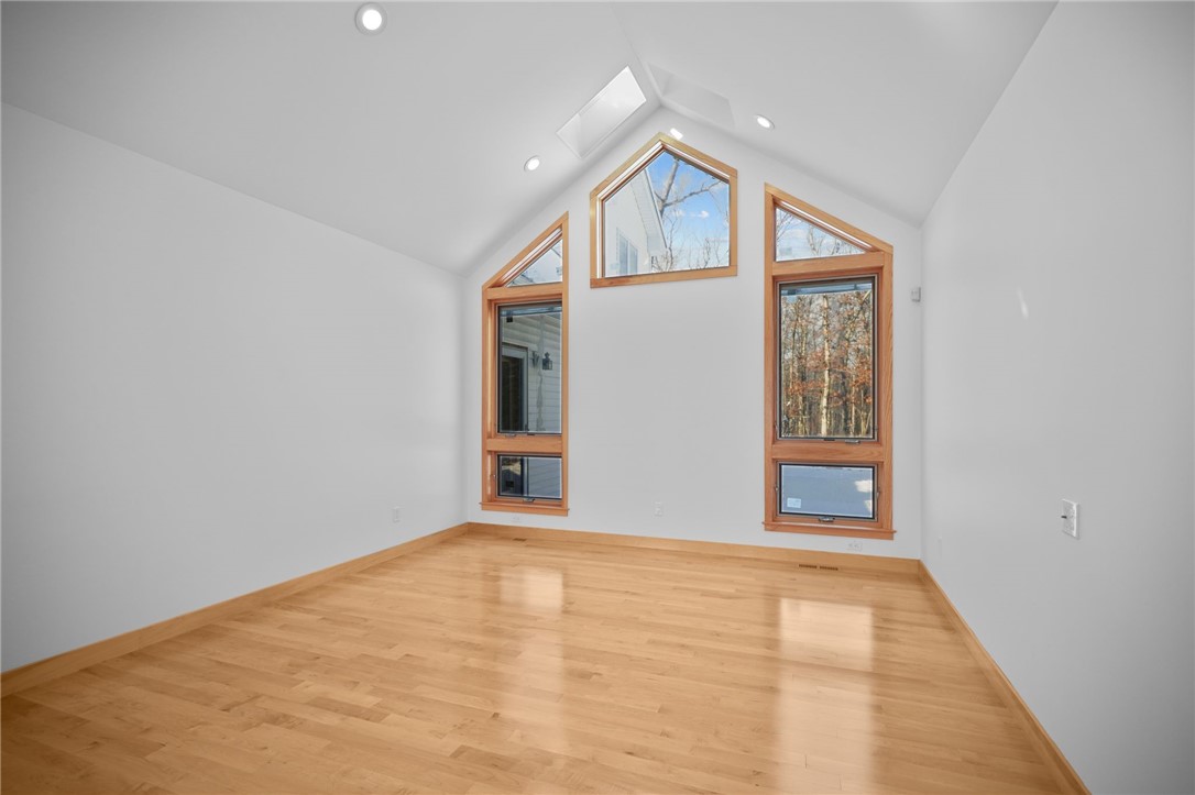 22 West Farm Road Smithfield, RI 02917 - Photo 17 of 42