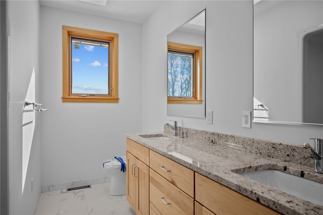 22 West Farm Road Smithfield, RI 02917 - Photo 21 of 42 guest bath/children's bath