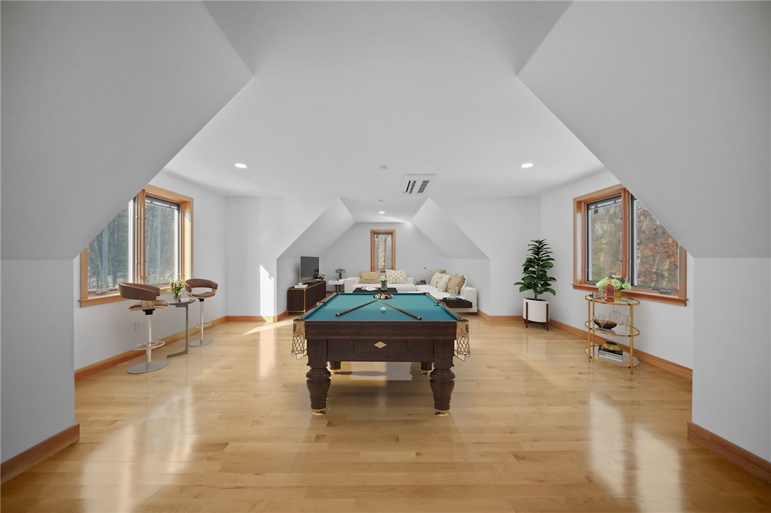 22 West Farm Road Smithfield, RI 02917 - Photo 37 of 42