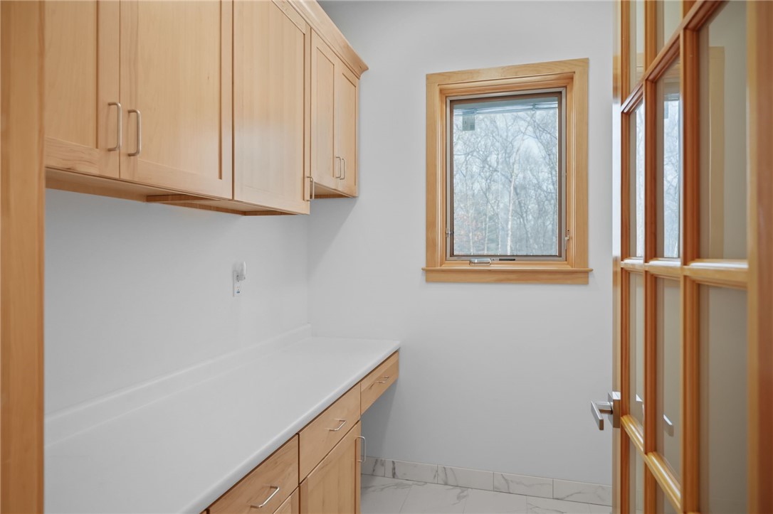 22 West Farm Road Smithfield, RI 02917 - Photo 40 of 42
