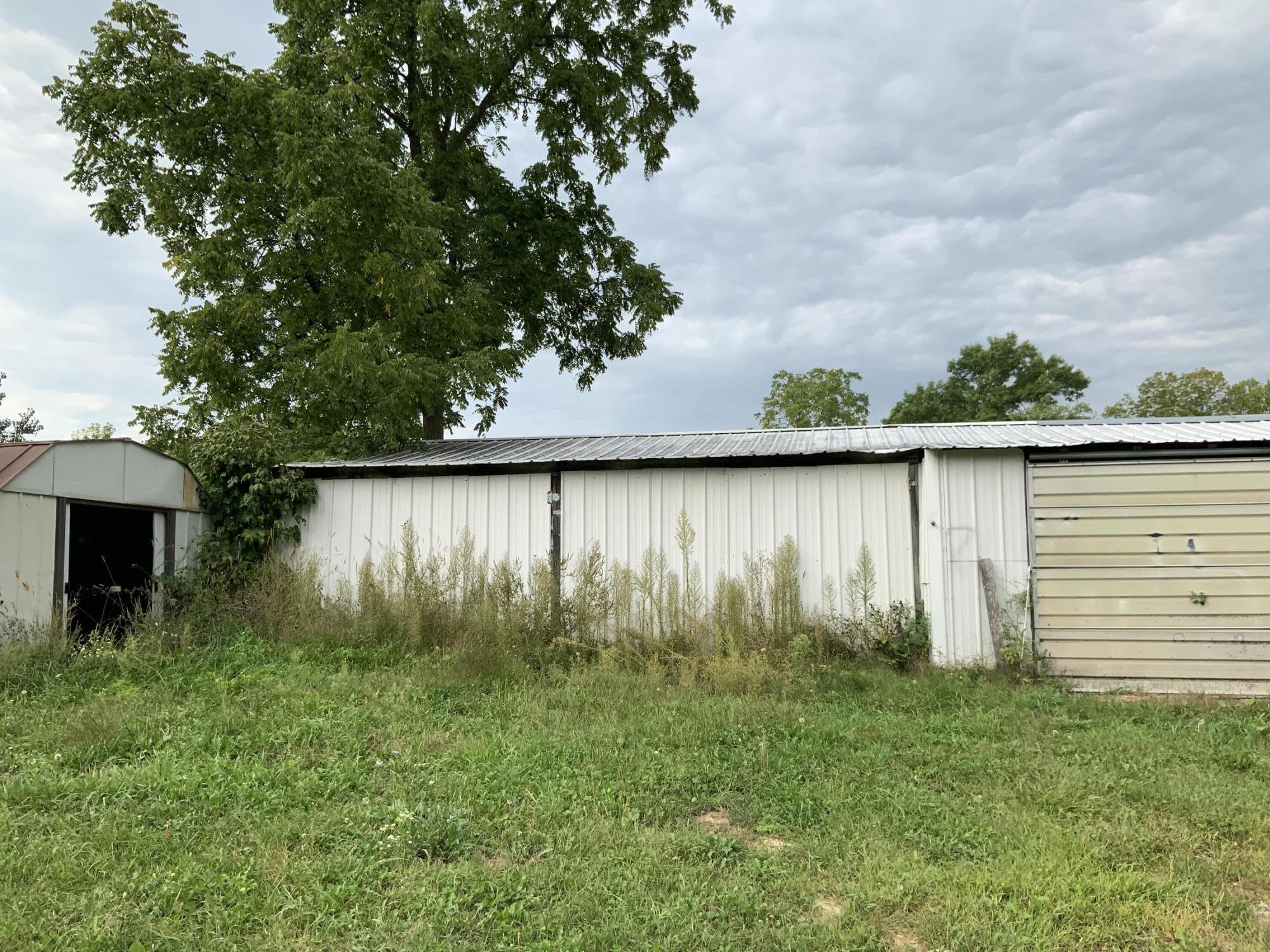 8725 Ross Road Muir, MI 48860 - Photo 5 of 53 BFEC0542-5D06-45F1-B074-33528F572E38