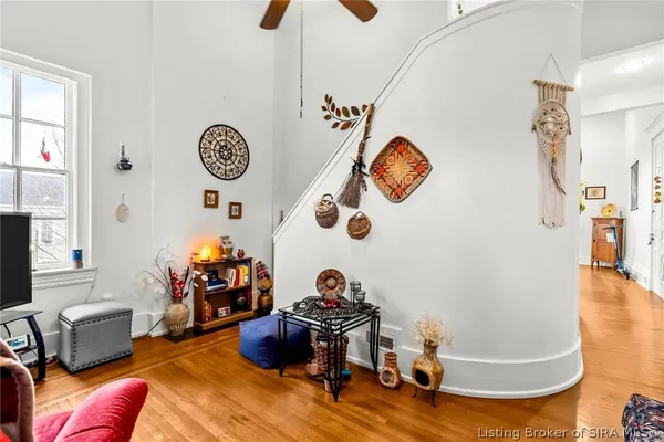 $989,900 | 1206 East Main Street, New Albany, IN 47150