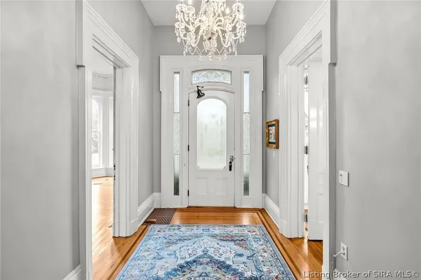$989,900 | 1206 East Main Street, New Albany, IN 47150