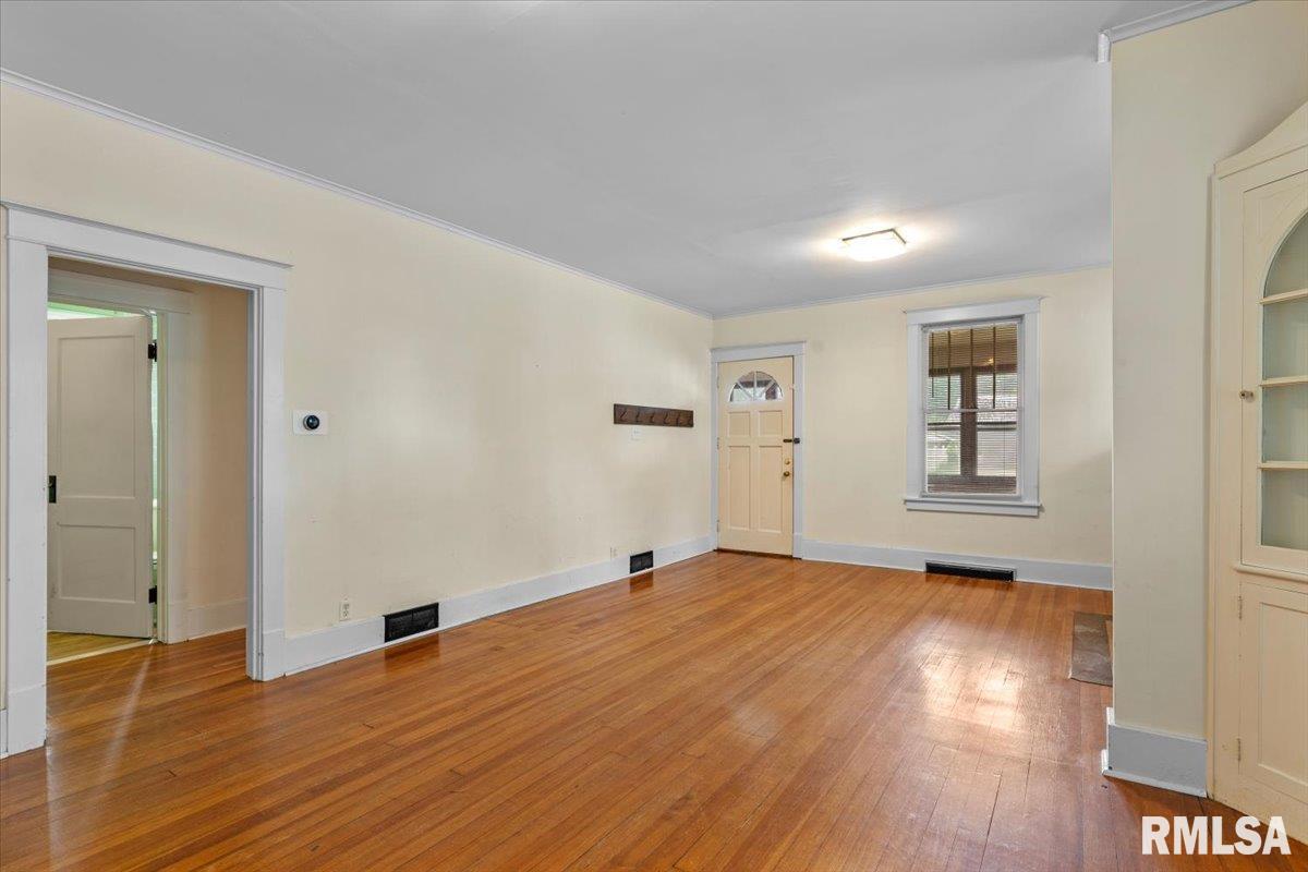 1101 North Walnut Street Springfield, IL 62702 - Photo 6 of 35 Gallery Image 6