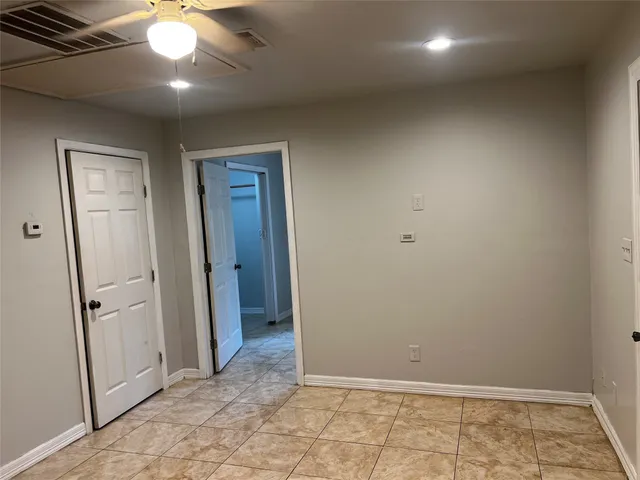 $800 | 5924 Morningdale Street, Houston, TX 77396