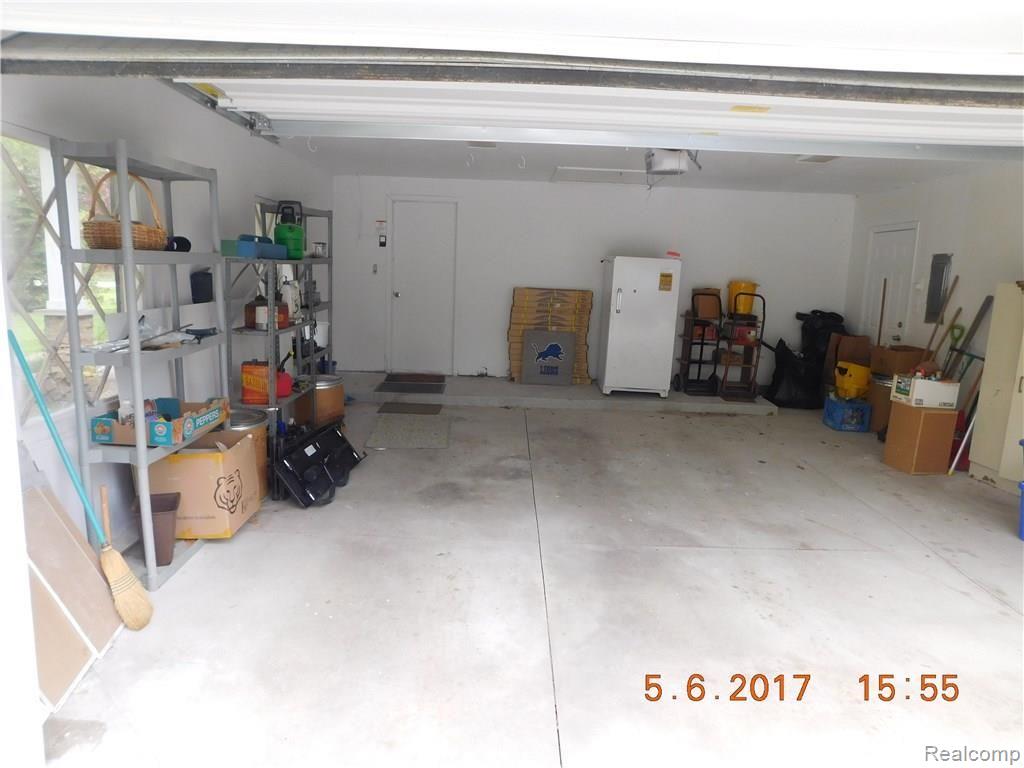 4290 Wendell Road West Bloomfield, MI 48323 - Photo 44 of 50
