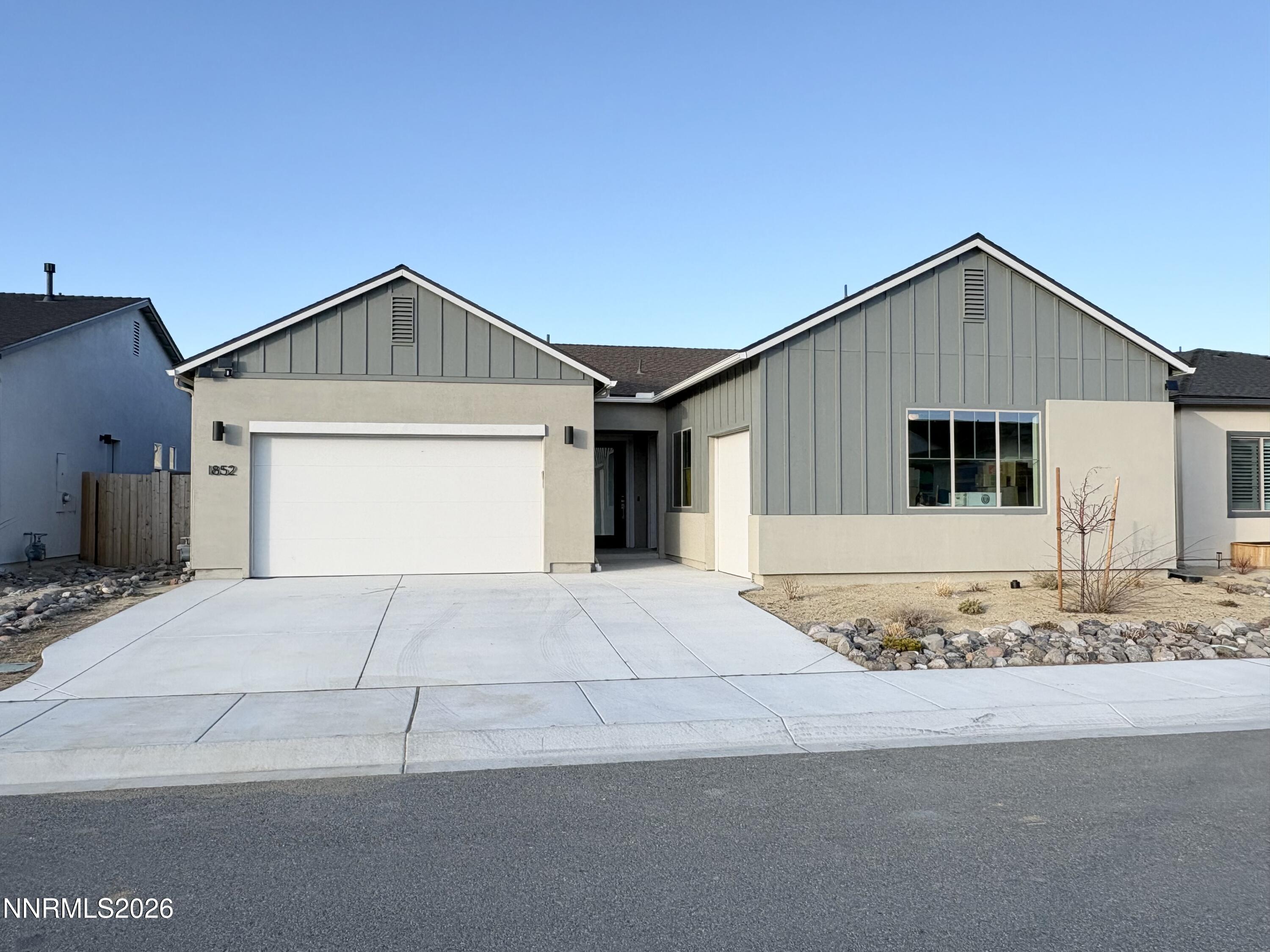 1852 Hogan Peak Street Carson City, NV 89701 - Photo 2 of 18 IMG_2863