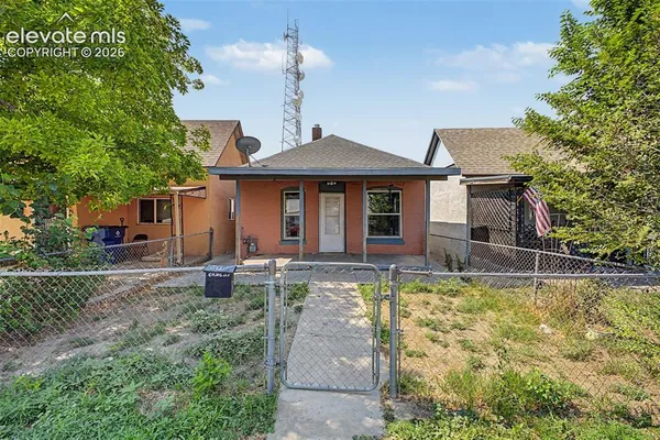 $185,000 | 608 East 10th Street, Pueblo, CO 81001