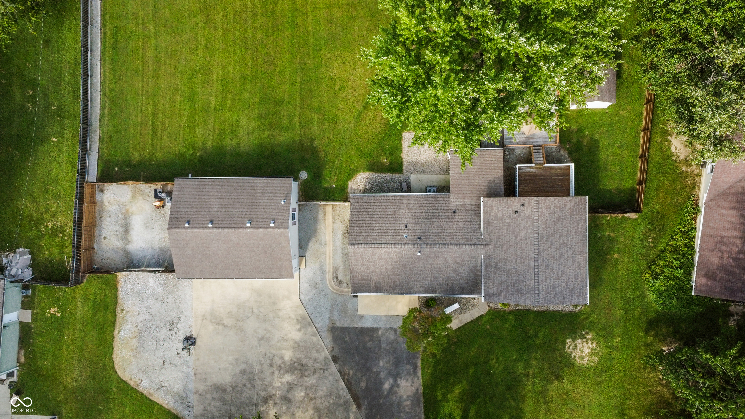 8069 Folkstone Road Indianapolis, IN 46268 - Photo 49 of 54 Gallery Image 49