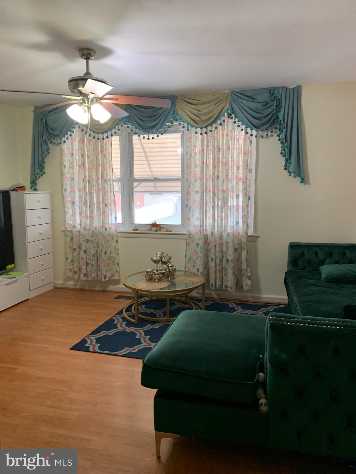 10825 Heflin Road Philadelphia, PA 19154 - Photo 6 of 26 Gallery Image 6