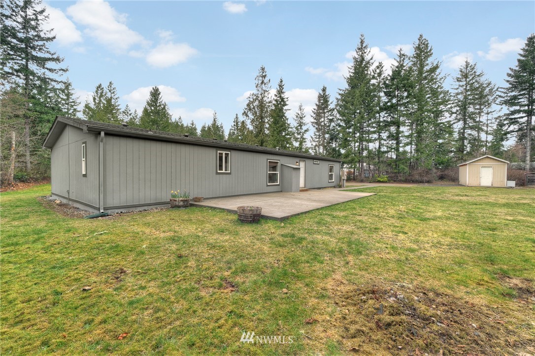 376 West Lillie Road Elma, WA 98541 - Photo 2 of 23 Gallery Image 2