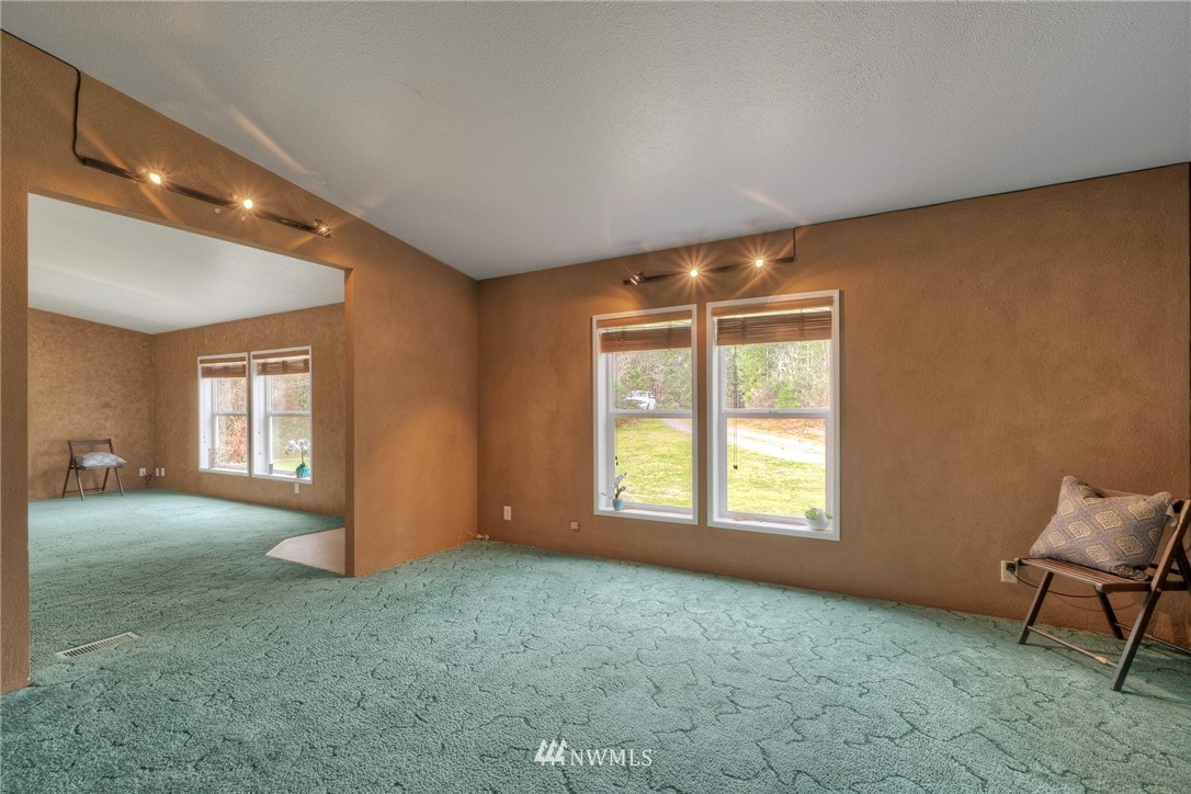 376 West Lillie Road Elma, WA 98541 - Photo 11 of 23 Gallery Image 11