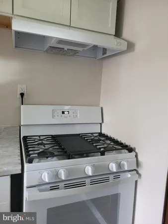 a close view of stove top oven