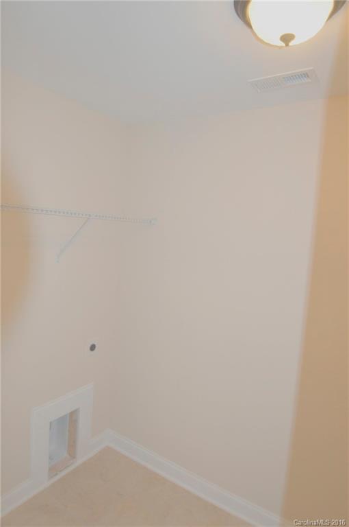 7324 Hamilton Bridge Road, Unit 201 Charlotte, NC 28278 - Photo 20 of 24 Gallery Image 20