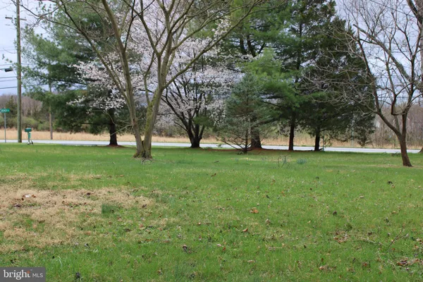 $240,000 | 10123 Winchester Avenue, Bunker Hill, WV 25413
