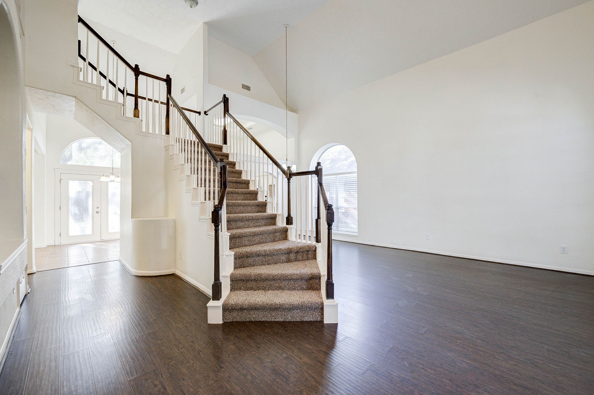 1326 Chesterpoint Drive Spring, TX 77386 - Photo 5 of 40