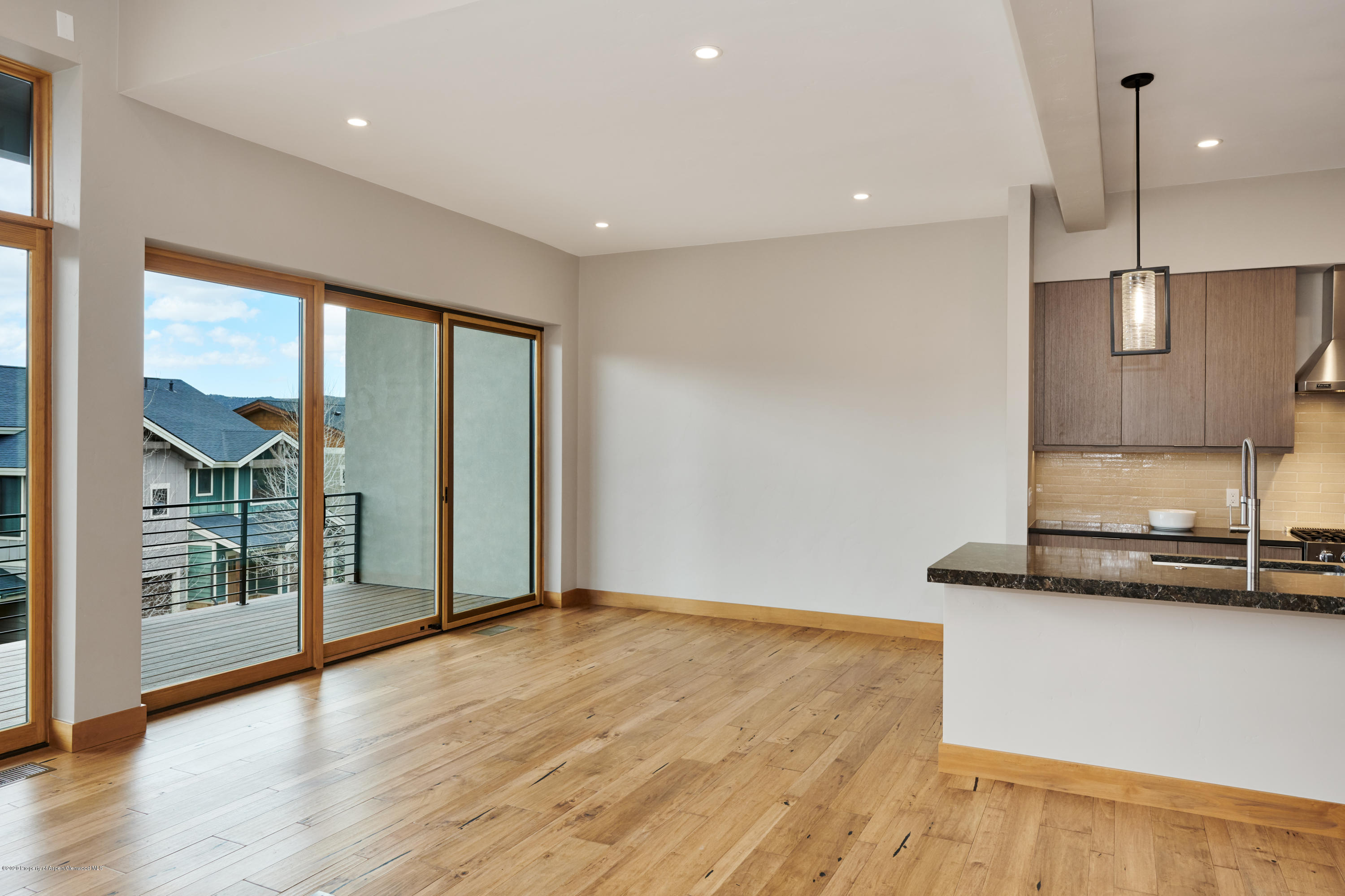 242 Overlook Ridge Carbondale, CO 81623 - Photo 11 of 35 Dining/kitchen
