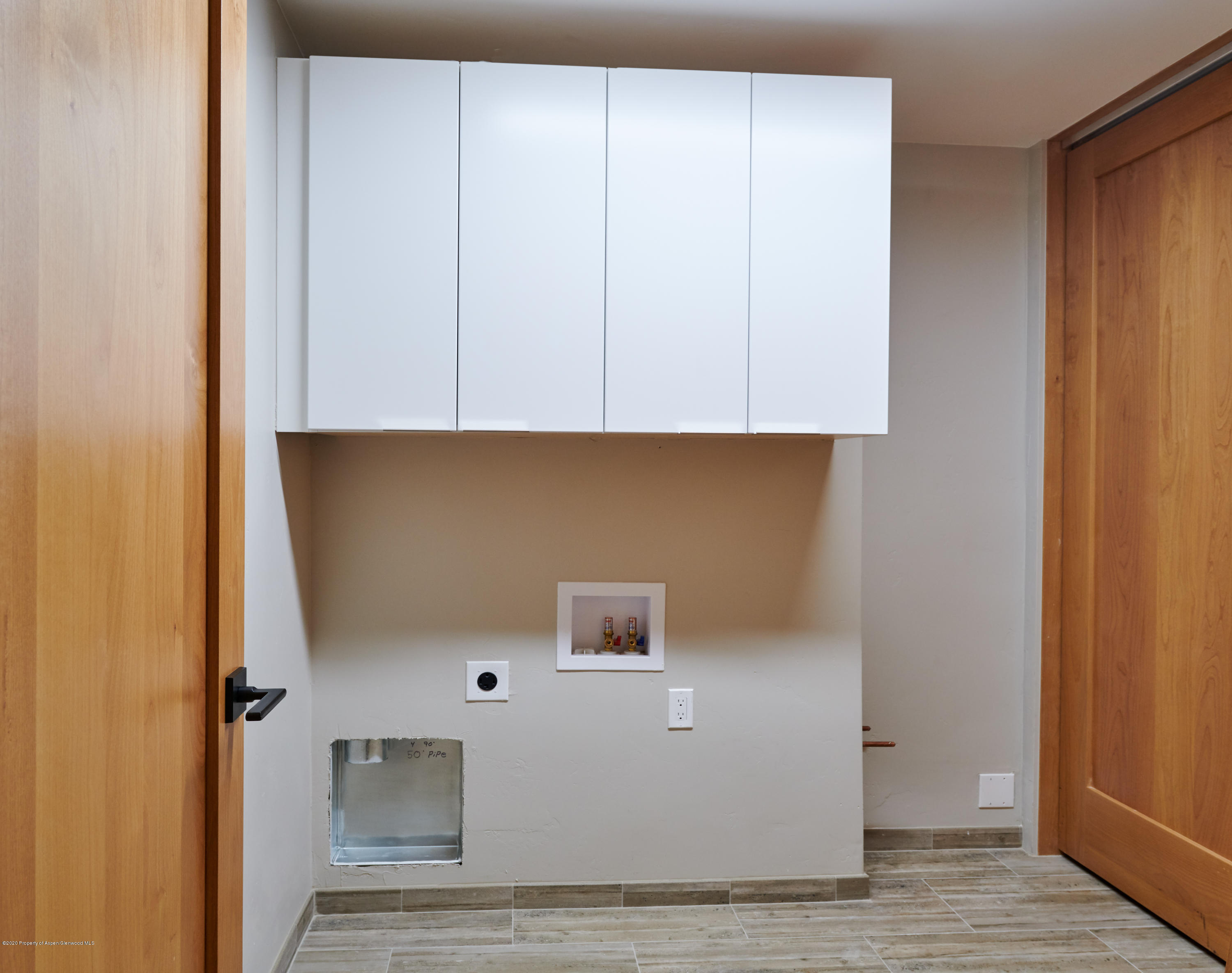 242 Overlook Ridge Carbondale, CO 81623 - Photo 26 of 35 Laundry