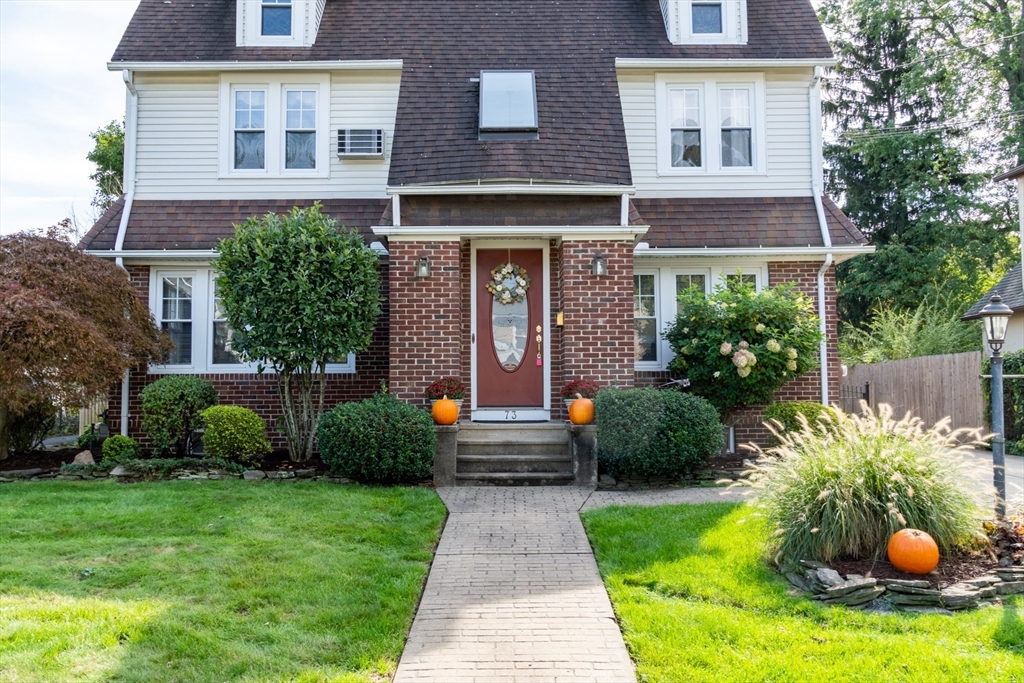 73 Reed Street Agawam, MA 01001 - Photo 1 of 37 Gallery Image 1