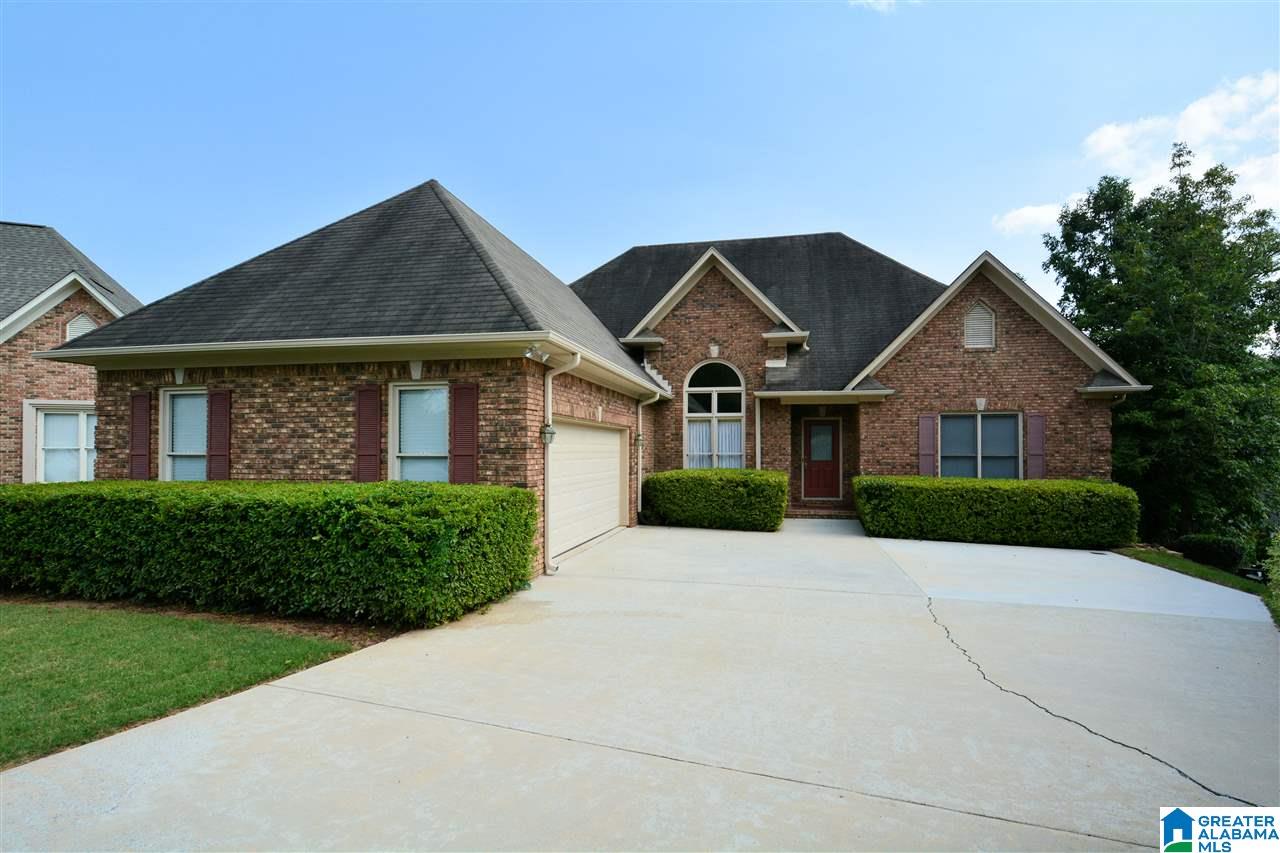 854 Meadow Ridge Lane, Unit 32 Birmingham, AL 35242 - Photo 1 of 37