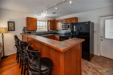 $315,000 | 19 Dewberry Lane, Seadrift, TX 77983