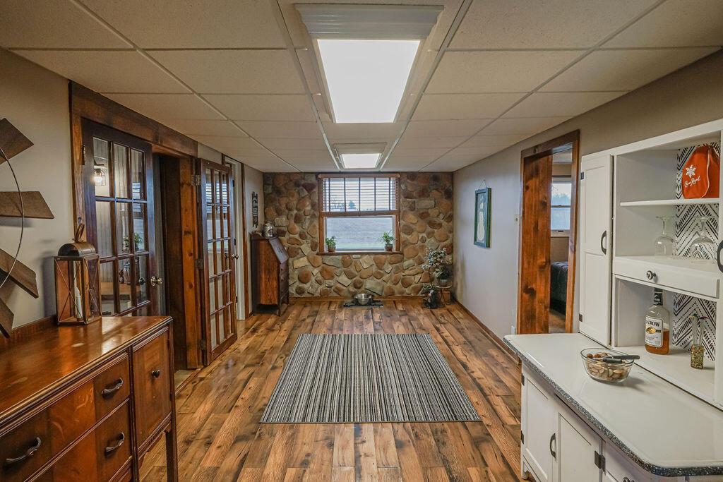3879 Weaver Road Mount Vernon, OH 43050 - Photo 8 of 23 8