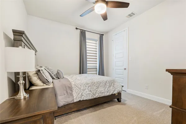 $3,300 | 212 Gary Wayne Drive, Liberty Hill, TX 78642