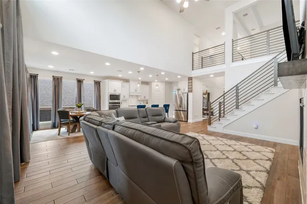 $3,300 | 212 Gary Wayne Drive, Liberty Hill, TX 78642