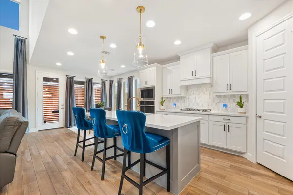 $3,300 | 212 Gary Wayne Drive, Liberty Hill, TX 78642