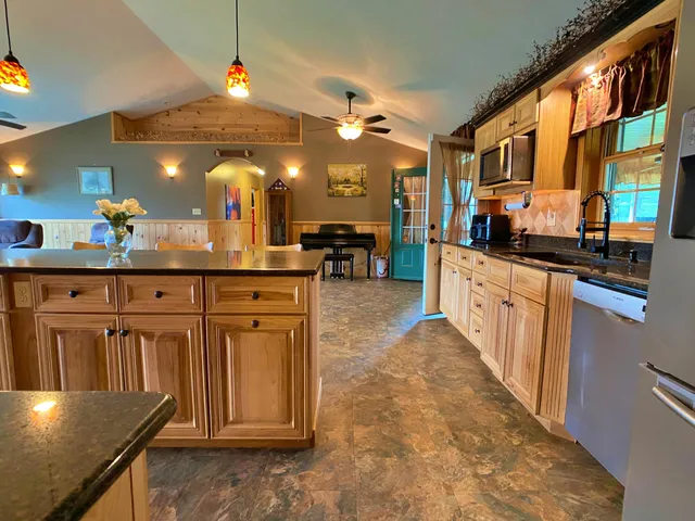 $582,500 | 769 Aroostook Road, Fort Kent, ME 04743