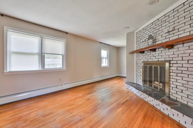 $400,000 | 550 Page Road, Bow, NH 03304