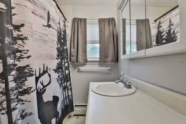 $400,000 | 550 Page Road, Bow, NH 03304