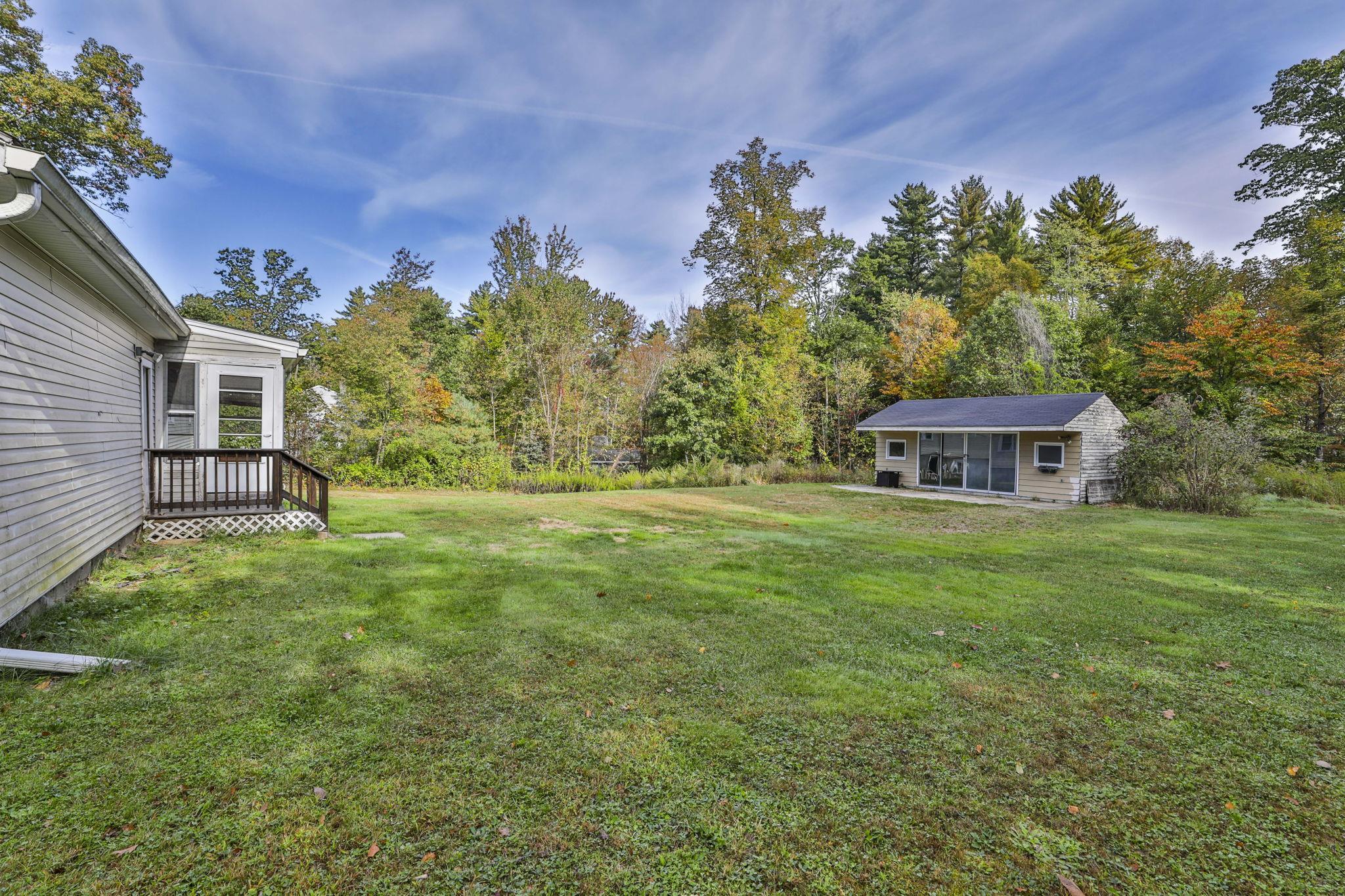 550 Page Road Bow, NH 03304 - Photo 3 of 34