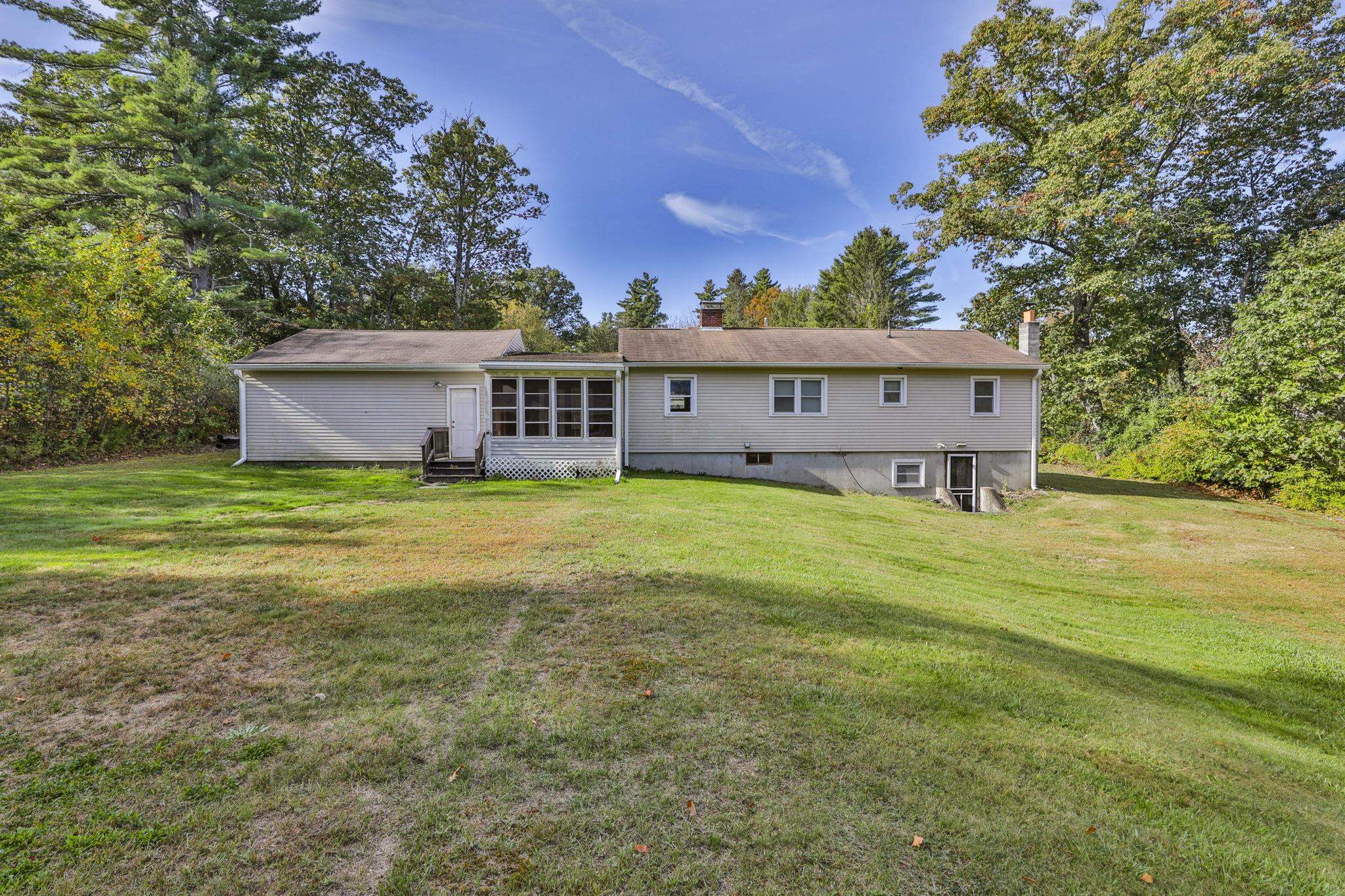 550 Page Road Bow, NH 03304 - Photo 6 of 34