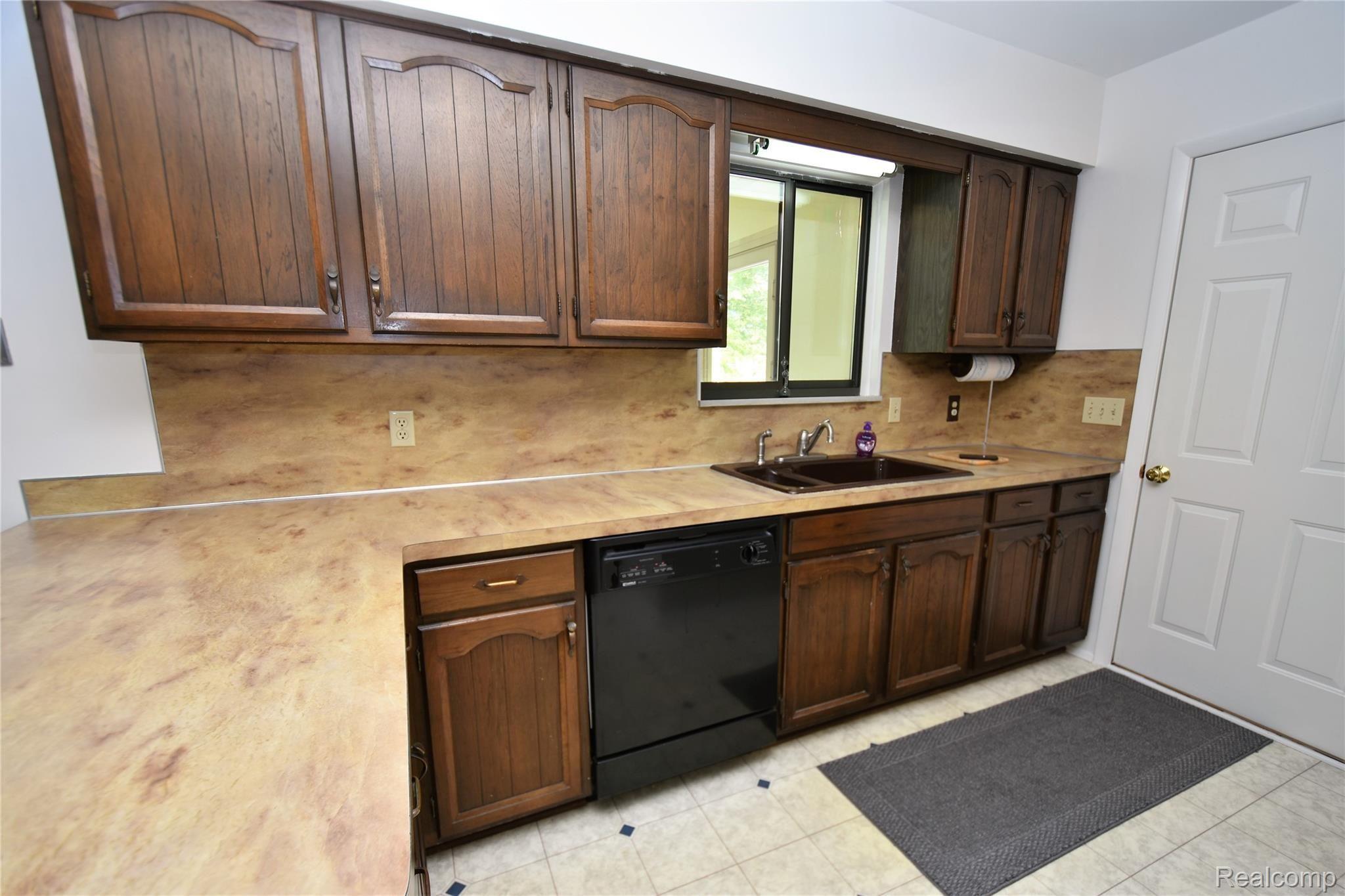 14080 Elms Road Clio, MI 48420 - Photo 16 of 38 DSC_0816.JPG