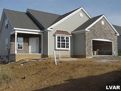 1383 Fox Ridge, Unit 27 Easton, PA 18040 - Photo 1 of 1 Gallery Image 1
