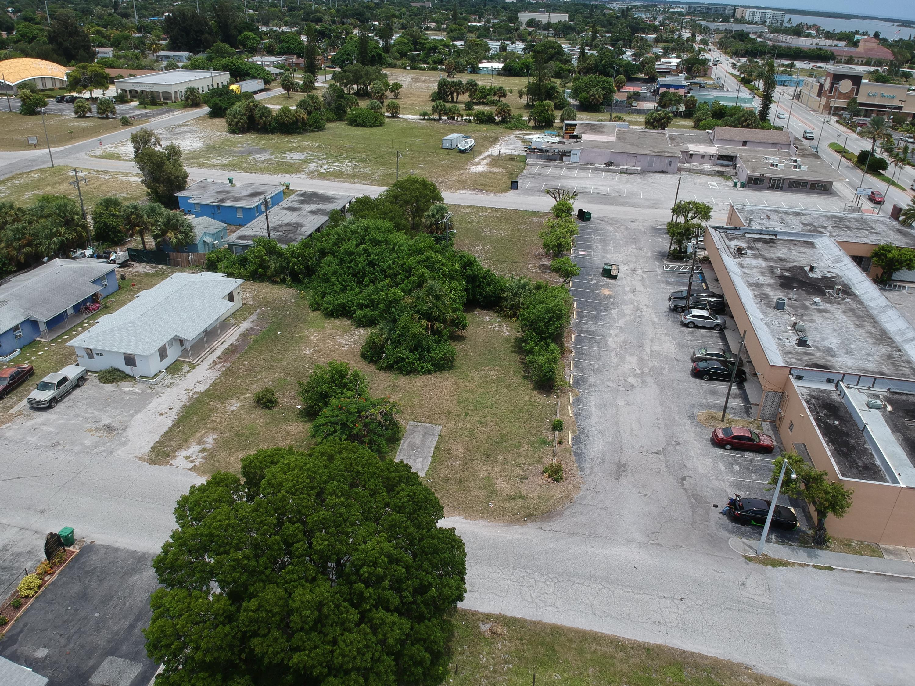 34 West 27th Street Riviera Beach, FL 33404 - Photo 12 of 13 DJI_3270
