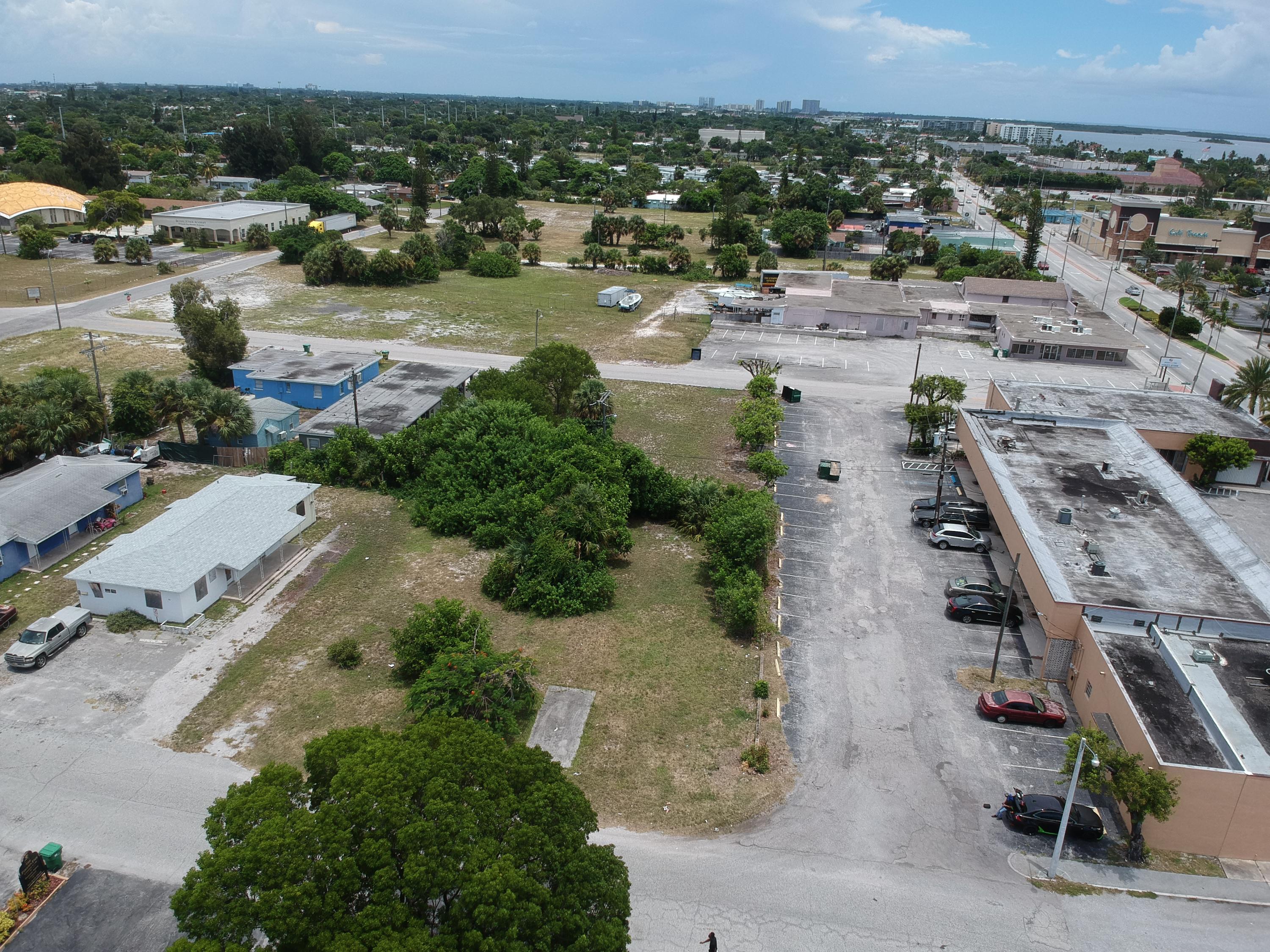 34 West 27th Street Riviera Beach, FL 33404 - Photo 13 of 13 DJI_3269